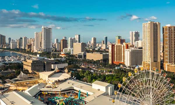 tropical-manila-city-experience